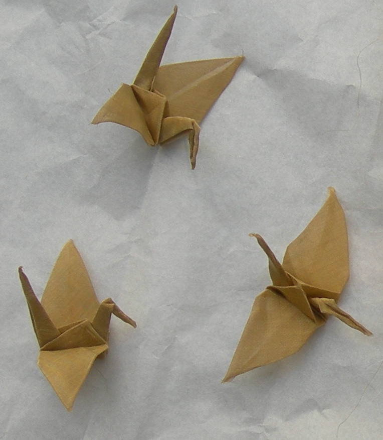 gru in origami metallo