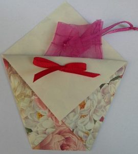 portaconfetti origami