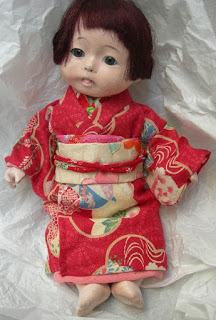 bambole con kimono