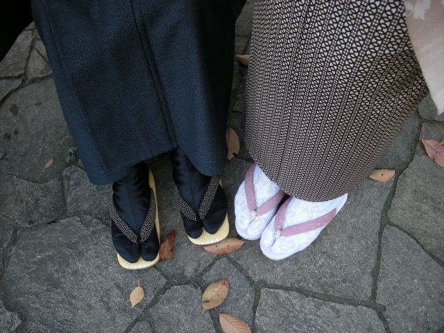 calze infradito e zoccoli giapponesi Zori